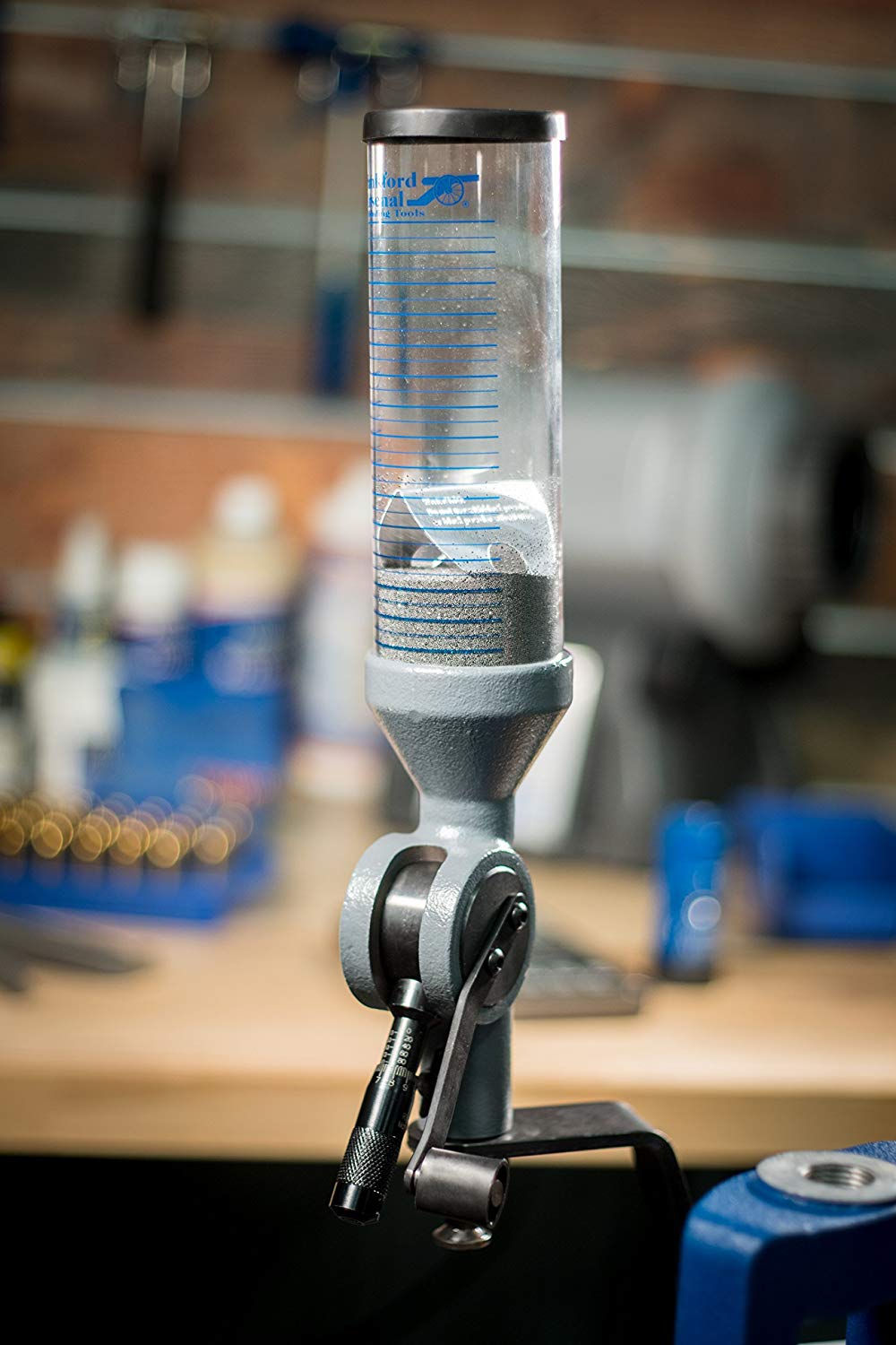 Top 5 Best Powder Measure In 2019 [Reviews & Buyer Guide]